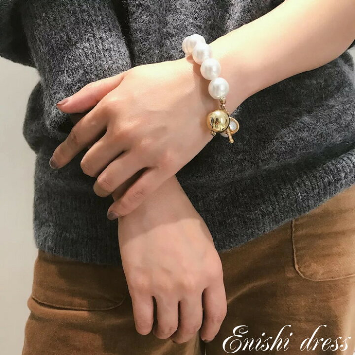 楽天市場 ウェディングアクセサリー パール ブレスレット 2色 二次会 花嫁 ドレス 前撮り 後撮り フォトウェディング 結婚式 披露宴 パーティー かわいい エレガント 豪華 メール便 アクセサリー 縁 ドレス 楽天市場 ウェディングアクセサリー パール ブレスレット 2色 二次会 花嫁 ドレス 前撮り 後撮り フォトウェディング 結婚式 披露宴 パーティー かわいい エレガント 豪華 メール便 アクセサリー 縁 ドレス
