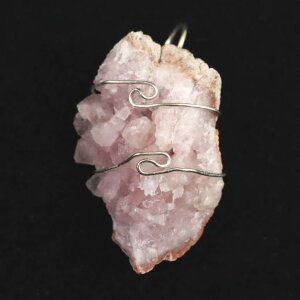 H&E社 ピンクアメジスト 原石 ワイヤーラップ ペンダントトップ 6.8g