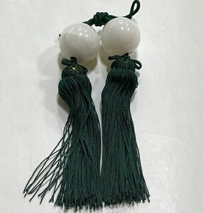 高級美石 風鎮 【ホワイト系/緑フサ/丸】 /オニキス/書道掛軸/天神様/掛物/上品/インテリア