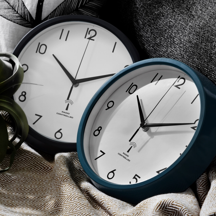 楽天市場】掛け時計 電波時計 アナログ時計 ウォールクロック シンプル