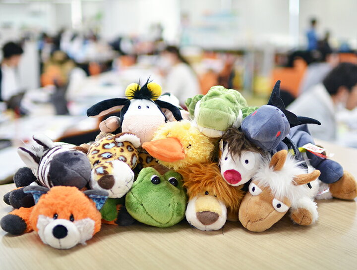 楽天市場 Nici ニキ フィギュアポーチ レインボー ベア ペンケースペンポーチ ポーチ 筆箱 ふでばこ 文具 文房具 ステーショナリー ぬいぐるみ 動物 アニマル 誕生日プレゼント 高校生 中学生 くま 虹 雑貨 日本総代理店 Entre Square アントレスクエア