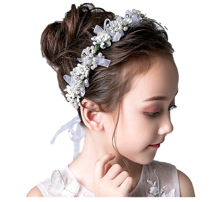 楽天市場 ヘッドドレス 髪飾り 子供 女の子 パール キッズ ヘアアクセサリー ホワイト フラワー ヘアバンド 花 8連 リボン シンプル クラシカル ビーズ 花モチーフ 可愛い 発表会 誕生会 舞台 記念写真 Hc12 ホワイト イーワンズ楽天市場店