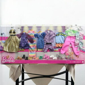 �y4����z�o�[�r�[ Barbie �t�@�b�V�����R���N�V���� 8�p�b�N GVK06