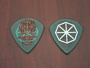 yESPcXzMASTER8 JAPAN PicksINFINIX JAZZ Hard Polish with Rubber Grip1.2mm 1[sbNApickAM^[Ax[X]