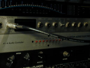 yESPcXzCAJiCustom Audio JapanjGUITAR CABLE IL-1M[P[uAV[hAM^[Ax[X]