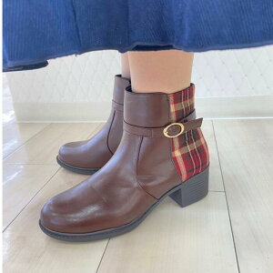 byȂ8710581@bhuE@fB[XJWAu[c