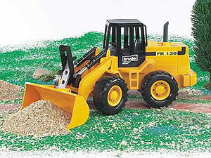 Bruder u[_[ ALD [h[_[ FR130`Bruder Pro Series(u[_[ vV[Y)BhCc̘V܂uhBruderЂ̓Ԃ̃~jJ[B1F16̃XP[_Eő唗͂̎Ԃ̂