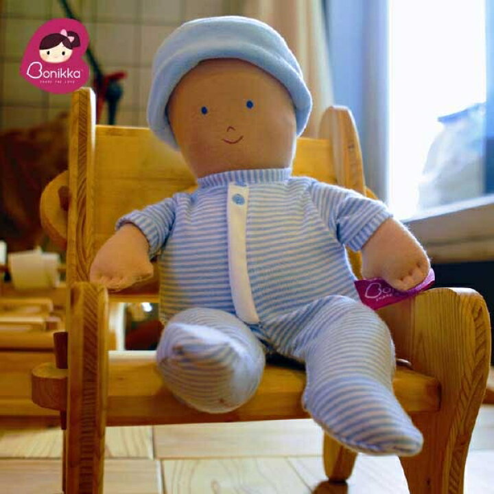 楽天市場 Bonikka ボニカ ボニカのだっこ人形 男の子 お世話人形2歳 3歳の女の子の誕生日プレゼント クリスマスプレゼント に人気 かけがえのない自然と子どもの成長を守ることをコンセプトにつくられた スリランカ発のお世話人形 木のおもちゃ ユーロバス