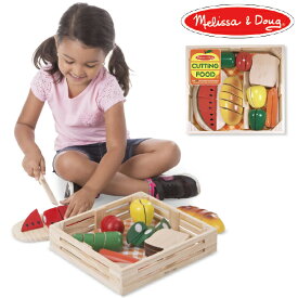 Melissa & Doug メリッサ＆ダグ カッティングフードセット 木製ままごと 3歳、4歳の男の子、女の子のお誕生日やクリスマスプレゼントにおすすめ。アメリカの大手玩具メーカーMelissa & Doug(メリッサ&ダグ)の木製のおままごと用玩具（おもちゃ）です。(MD0487)