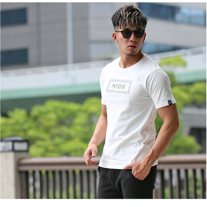 楽天市場 ブランド Tシャツ メンズ おしゃれ 半袖 カットソー 半袖tシャツ タイト 細め クルーネック Uネック ロゴ 夏 夏服 夏物 ちょいワル マッチョ オラオラ系 ビター系 白 黒 ホワイト ブラック 大きいサイズ Ll Xl Xxl Somediff Smdf サムディフ Joker