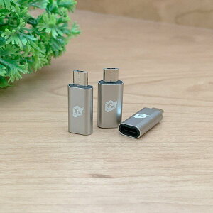 iPhonep CgjO P[u }CNUSB [q  ϊA_v^[x3 yO[z֗ ֗ iPhone CgjOP[u Micro USB[q Ȃǂɐڑ ׂ A_v^[