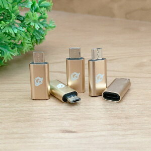 iPhonep CgjO P[u }CNUSB [q  ϊA_v^[ x5 yS[hz ֗ ֗ iPhone CgjOP[u Micro USB[q Ȃǂɐڑ ׂ A_v