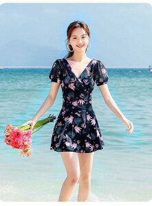 水着 レディース ワンピース 体型カバー フレアスカート風 花柄 大きいサイズ M〜4L フィットネス風 ラッシュガード風 半袖 大人可愛い スイムウェア リゾート 海 プール mg026c0c0m6