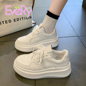 �؍��� �X�j�[�J�[ ���F ���f�B�[�X ���� 8cm ���V���[�Y ���� �����p �X�|�[�e�B �J�W���A�� ������� �z���C�g mp009m7m7m4