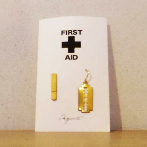 �yAquvii�zFirst Aid PierceRazor×Bandaid