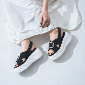 【公式】【SALE／80%OFF】イーボル EVOL クッション入り・柔らかい 8cm厚底ビジューバックルクロスサンダル ブラック 靴 レディース サンダル 厚底 ビジュー キラキラ クッション性 ソフト シンプル ミニ丈 大きいサイズ LL