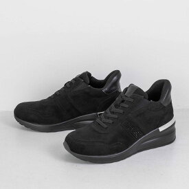 【公式】イーボル EVOL 【手を使わずにスッと履ける・柔らかい】軽量ヒールアップスニーカー ブラック 靴 レディース 25aw 新作 スニーカー レースアップ風 スリッポン スエード 柔らかい カジュアル 通勤 通学 オールシーズン 大きいサイズ 25cm