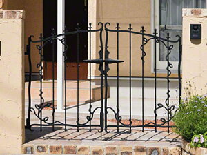 三協アルミ プロヴァンス5型 両開き ゲート・門扉 ドア 玄関 門 おしゃれ 三協立山【税込】