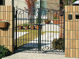 OA~ LX[g8^ J Q[gE hA    ORyō݁z