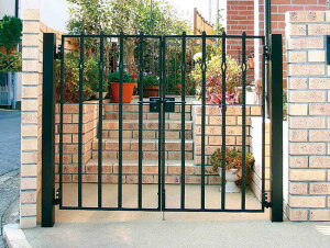 四国化成 ブルーム門扉 18型 両開き ゲート・門扉 玄関 ドア 門 おしゃれ【消費税込み】