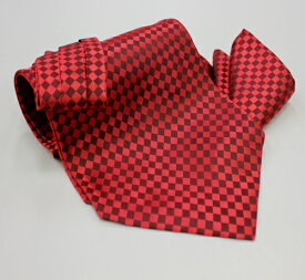 アスコットタイ赤/WEB限定 格安アスコットタイ＆チーフセット。安心の国内縫製の手結びタイプのアスコットタイです。