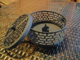 蚊取り線香BOX 丸型（12250）（ジャービス商事）インテリア　置物　蚊取り線香入れ　蚊取り線香ボックス　蚊とり線香　おしゃれ　アイアン