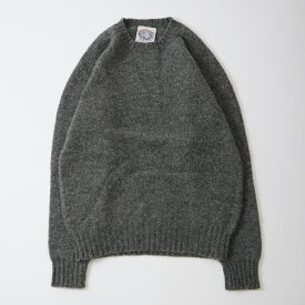 【サイズ38】JAMIESON'S (ジャミーソンズ) SHETLAND PLAIN SADDLE SHOULDER CREW NECK ELBOW SUEDE PATCH - 326 OXFORD GREY_17 BROWN SUEDE