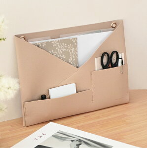 ウォールポケット レターポケット 吊るす 小物も入る 壁掛け a4 書類 カード 合皮 クリアファイル レター ポケット 手紙 ファイル 北欧 おしゃれ 可愛い 文房具 レザー 書類整頓 子供部屋 リ