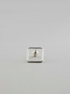 UNKNOWN. AmE U324 " THIN SQUARE " PIERCE / SILVER Vo[ XNGA sAXlp Vv Y fB[XyyΉz