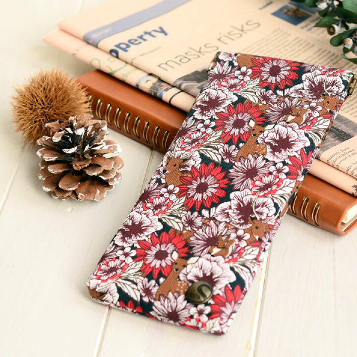 楽天市場 Spia スピーア ティッシュケース ティッシュポーチ カードケース 化粧ポーチ フラットポーチ コスメポーチ 小物入れ ポケットティッシュケース おしゃれ レディース スピア 庭と雑貨のある家 Eze エズ