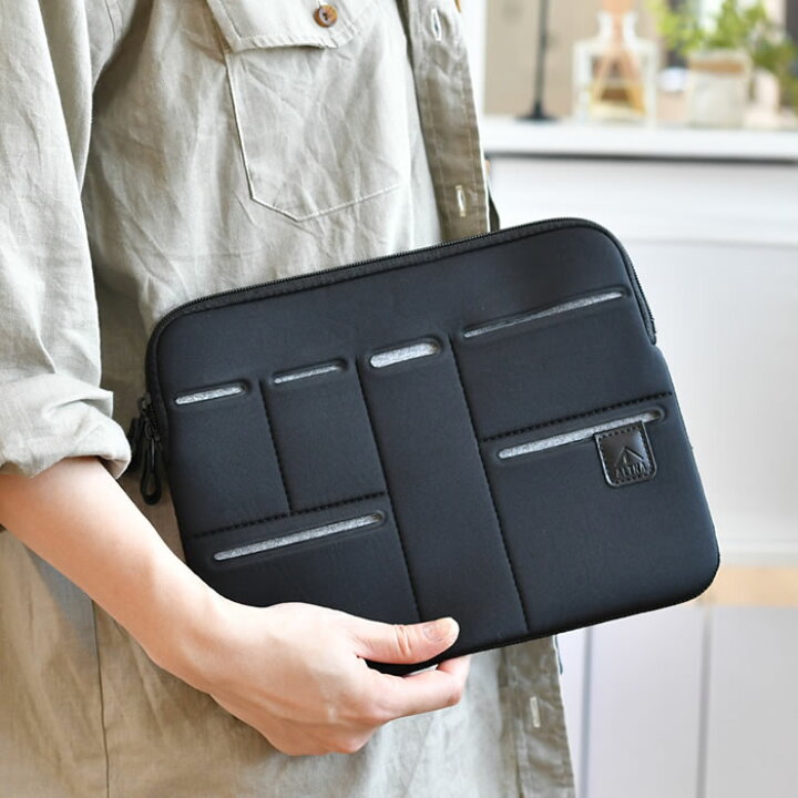 楽天市場 キャリングスリーブm タブレット ケース バッグインバッグ ソフト ポーチ 保護 ポケット シンプル かわいい A5 10 5 ビジネス 収納 ファスナー マルチケース メンズ オフィス ユニセックス 男女兼用 学校 ブラック 庭と雑貨のある家 Eze エズ