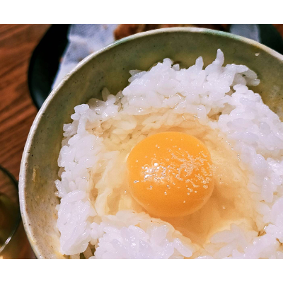 北海道の新鮮な平飼いたまご 卵かけご飯はもちろん オムレツやプリン等のお菓子作りにもおすすめです 毎日食べたくなる平飼いたまご80個 【2021年製 最大71%OFFクーポン