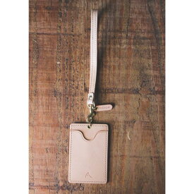 【ふるさと納税】【minca】栃木レザーのストラップ付タテ型パスケース 定期入れ 職人の手仕事 パスホルダー01+ストラップS　706【雑貨 日用品 人気 おすすめ 】