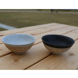 【ふるさと納税】益子焼ドット柄飯椀ペア