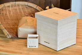 【ふるさと納税】【桐匠根津】国産桐の米びつ5kgサイズ(一合枡付き)