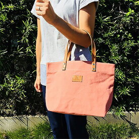 【ふるさと納税】 日本製 トート 小サイズ ピンク （パラフィン帆布） 牛革 トート 小型 手持ち カバン 鞄 本革 天然皮革製品 カラー カジュアル ギフト プレゼント 贈答 送料無料 ぬいざえもん 千葉県 旭市