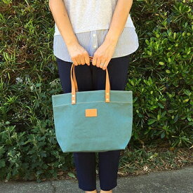 【ふるさと納税】 日本製 トート 小サイズ ブルー （パラフィン帆布） 牛革 トート 小型 手持ち カバン 鞄 本革 天然皮革製品 カラー カジュアル ブランド ギフト プレゼント 送料無料 ぬいざえもん 千葉県 旭市