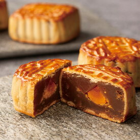 【ふるさと納税】京王プラザホテル 中国料理＜南園＞ 月餅（小6個入） スイーツ 焼き菓子 お菓子 月餅 中国 伝統 点心 中秋節 広東式 あずき 家族 幸運 健康 手作り 東京 新宿 濃厚 0041-027-S07