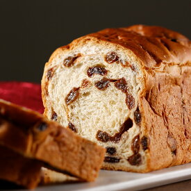 【ふるさと納税】京王プラザホテル プレミアムこだわりのぶどうパン2斤セット パン 食パン 冷凍パン リッチ 焼きたて 急速冷凍 和三盆 北海道産 小麦 バター ラム酒 レーズン ぶどう 朝食 朝ごはん おやつ 東京 新宿 0041-024-S07