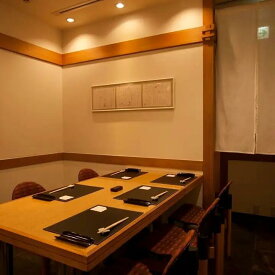 【ふるさと納税】【新宿割烹 中嶋】30,000円分お食事券（ぐるなびセレクション） ぐるなび 食事券 チケット 3万円分 割烹 東京 新宿 チケット 高級 名店 人気 記念日 お祝い ディナー ランチ 0025-027-S05