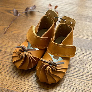 【ふるさと納税】【 選べる カラー 】 しゅうまい ベビー靴 ( 12cm )| 関口善大靴工房 くつ マジックテープ 子ども用 靴 ベビー 持ち運び可 天然 原料 オーガニック レザー ヌメ革 調布 東京