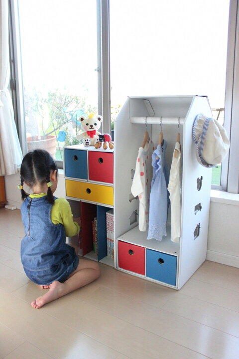 楽天市場】【ふるさと納税】子供用ダンボール家具 ハンガーラック&本棚&引き出し2種セット ≪ダンボール 段ボール 収納 家具 段ボール家具 ダンボール家具 軽い 子供用 子供 キッズ 引き出し おしゃれ 洋服 子供服 ハンガーラック 3段 子供部屋 タンス≫ : 神奈川県 ... 楽天市場】【ふるさと納税】子供用ダンボール家具 ハンガーラック&本棚&引き出し2種セット ≪ダンボール 段ボール 収納 家具 段ボール家具 ダンボール家具 軽い 子供用 子供 キッズ 引き出し おしゃれ 洋服 子供服 ハンガーラック 3段 子供部屋 タンス≫ : 神奈川県 ...