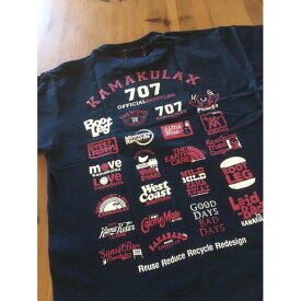 【ふるさと納税】鎌倉ブランドの老舗「KAMAKULAX」の定番オリジナルALL LOGO Tシャツ【ネイビー】XLサイズ