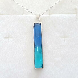 【ふるさと納税】【レディース／メンズ】スクエアペンダント Aqua Blue & Crystal Turquoise | アクセ ファッション 人気 おすすめ 送料無料