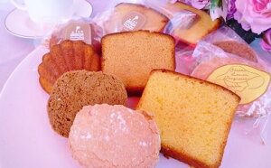 小田原の無農薬レモン・みかん・オレンジを加えた焼き菓子