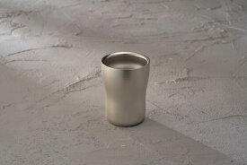 【ふるさと納税】 18-8ステンレス 二重構造 エレガンス タンブラー シャンパンシルバー【 タンブラー カップ 保温 保冷 おしゃれ キッチン用品 テーブルウェア O・S 新潟県 燕市 燕三条 】 [f30038]