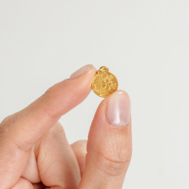 楽天市場】【ふるさと納税】K24 純金(約2.8g)富士/桜メダルペンダント 