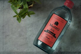 【ふるさと納税】桃のクラフトジン「MoMO GIN Wood」　1本 ふるさと納税 酒 スピリッツ 焼酎 クラフトジン 桃 山梨県 送料無料 230-001