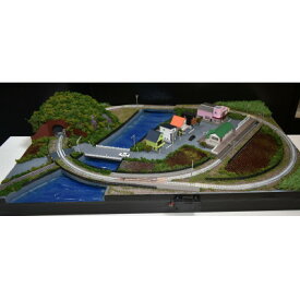 【ふるさと納税】【Nゲージ】1/150　鉄道ジオラマレイアウト単線 90×60cm 引込駅(照明付き)ポイント手動【1662233】