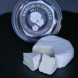 【ふるさと納税】【富士山麓のご褒美チーズ】朝霧カマンベール4個入り／クラフト製法の贅沢な味【配送不可：沖縄・離島】 | チーズ 乳製品 カマンベール 手作り 朝霧高原 牧場 人気 おすすめ 送料無料